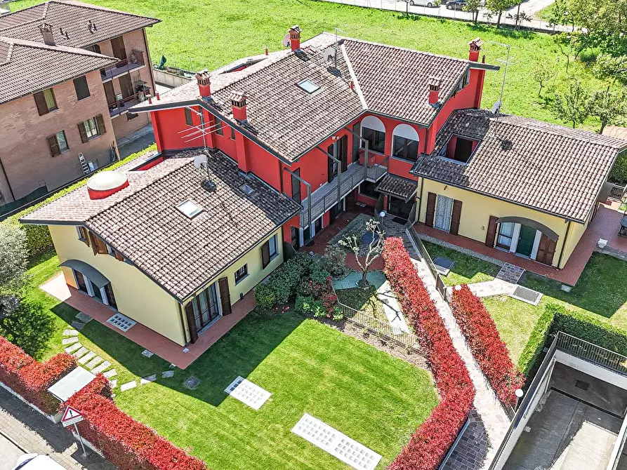 Immagine 75 di Villetta a schiera in vendita  in FERMI 18 a Terno D'isola