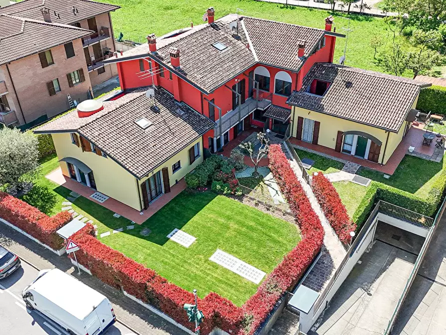 Immagine 52 di Villetta a schiera in vendita  in FERMI 18 a Terno D'isola