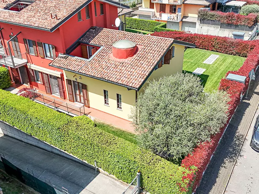 Immagine 78 di Villetta a schiera in vendita  in FERMI 18 a Terno D'isola