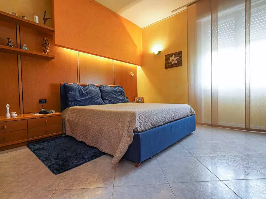 Immagine 21 di Appartamento in vendita  in Via Elba 5 a Bergamo