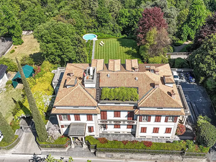 Immagine 3 di Villa in vendita  in Via Gaetano Donizetti 125 a Brembate Di Sopra
