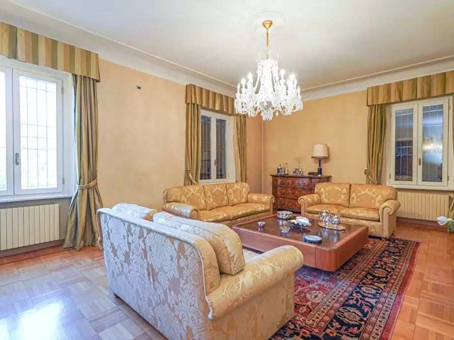 Immagine 8 di Villa in vendita  in Via Gaetano Donizetti 125 a Brembate Di Sopra