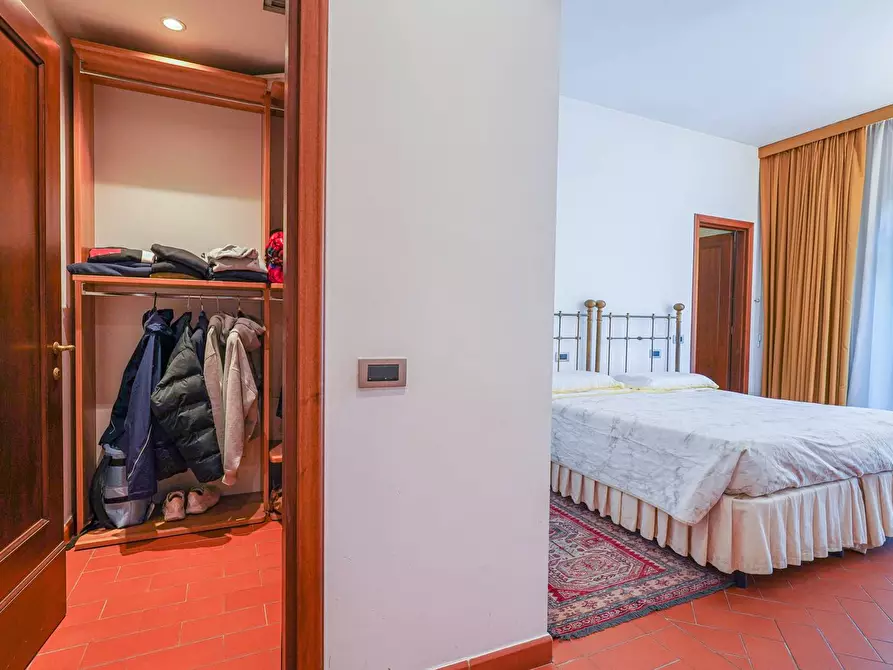 Immagine 35 di Villa in vendita  in Via Gaetano Donizetti 125 a Brembate Di Sopra