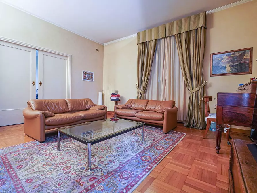 Immagine 43 di Villa in vendita  in Via Gaetano Donizetti 125 a Brembate Di Sopra