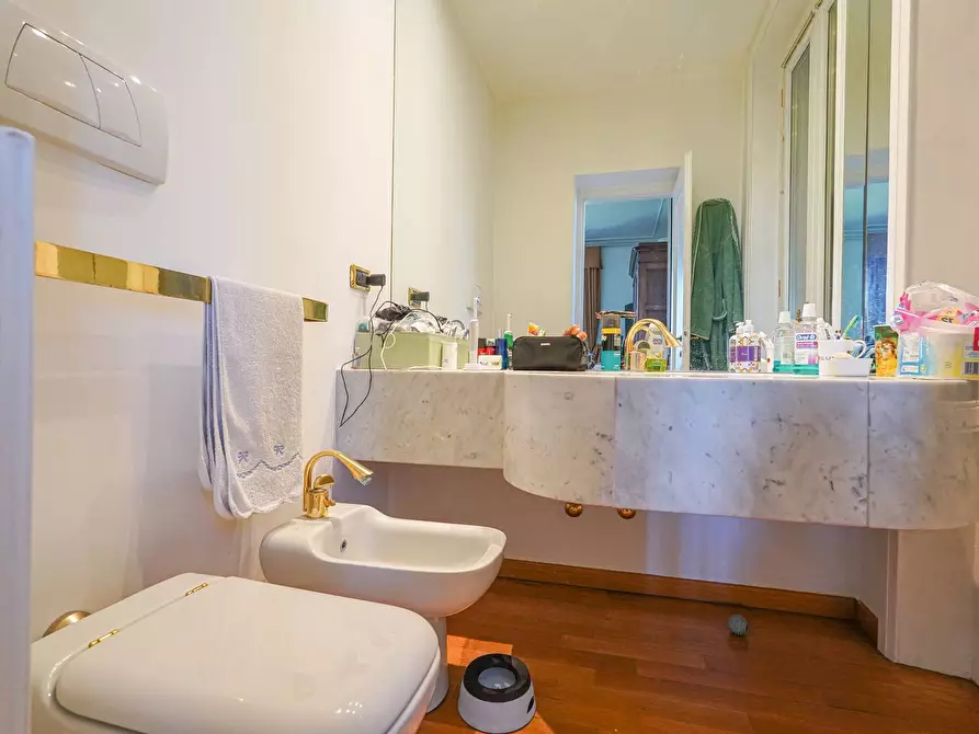 Immagine 47 di Villa in vendita  in Via Gaetano Donizetti 125 a Brembate Di Sopra
