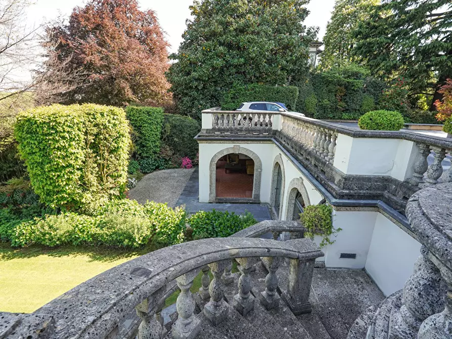 Immagine 60 di Villa in vendita  in Via Gaetano Donizetti 125 a Brembate Di Sopra