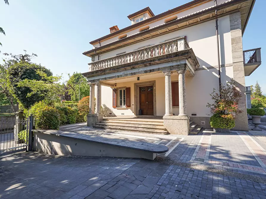 Immagine 62 di Villa in vendita  in Via Gaetano Donizetti 125 a Brembate Di Sopra