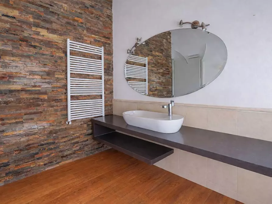 Immagine 27 di Villa in vendita  in via garibaldi 12 a Almenno San Bartolomeo