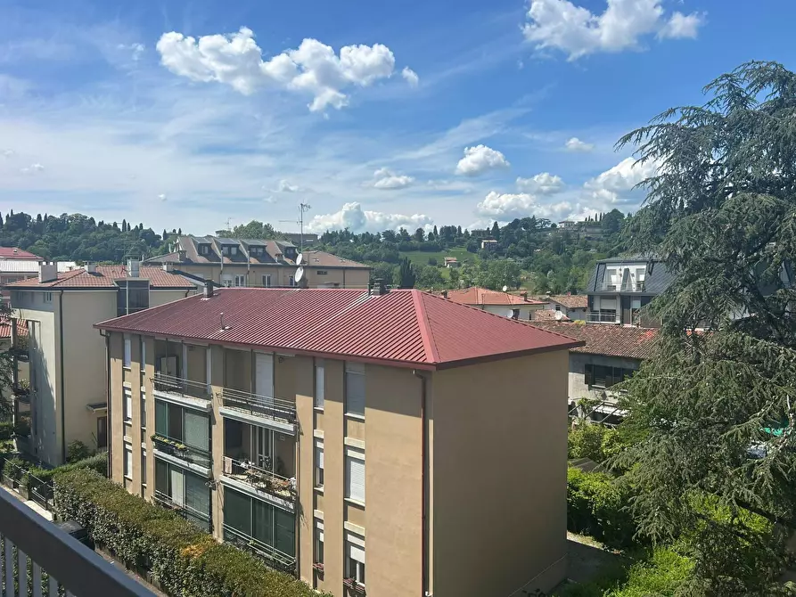 Immagine 14 di Appartamento in vendita  in Innocenzo XI 10 a Bergamo