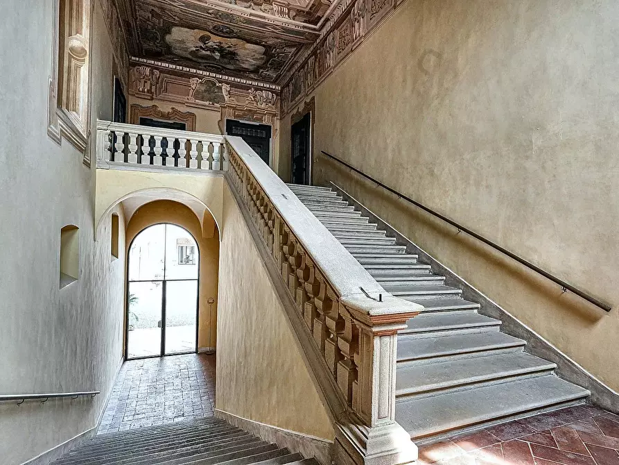 Immagine 9 di Castello in vendita  in Via Castello 13 a Cenate Sotto