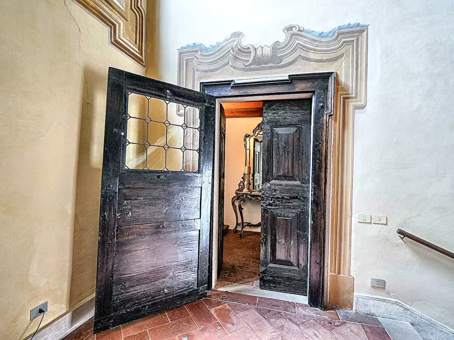 Immagine 11 di Castello in vendita  in Via Castello 13 a Cenate Sotto