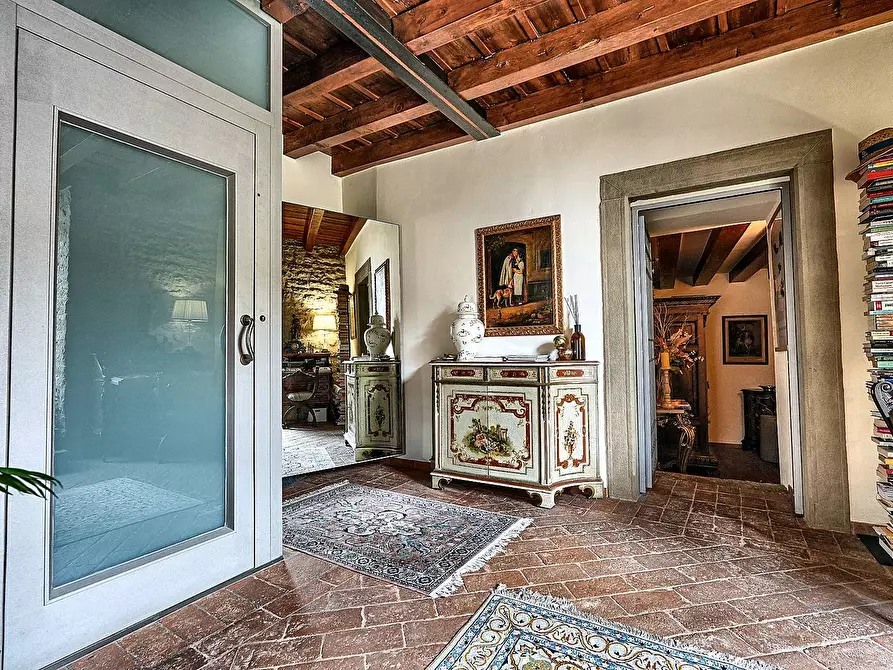 Immagine 12 di Castello in vendita  in Via Castello 13 a Cenate Sotto