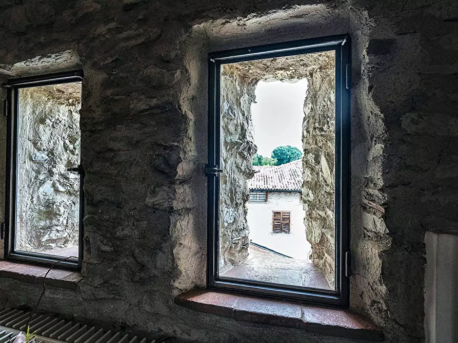 Immagine 28 di Castello in vendita  in Via Castello 13 a Cenate Sotto