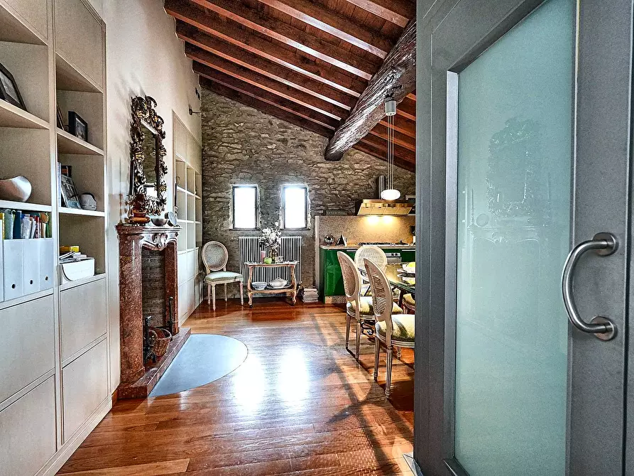 Immagine 33 di Castello in vendita  in Via Castello 13 a Cenate Sotto