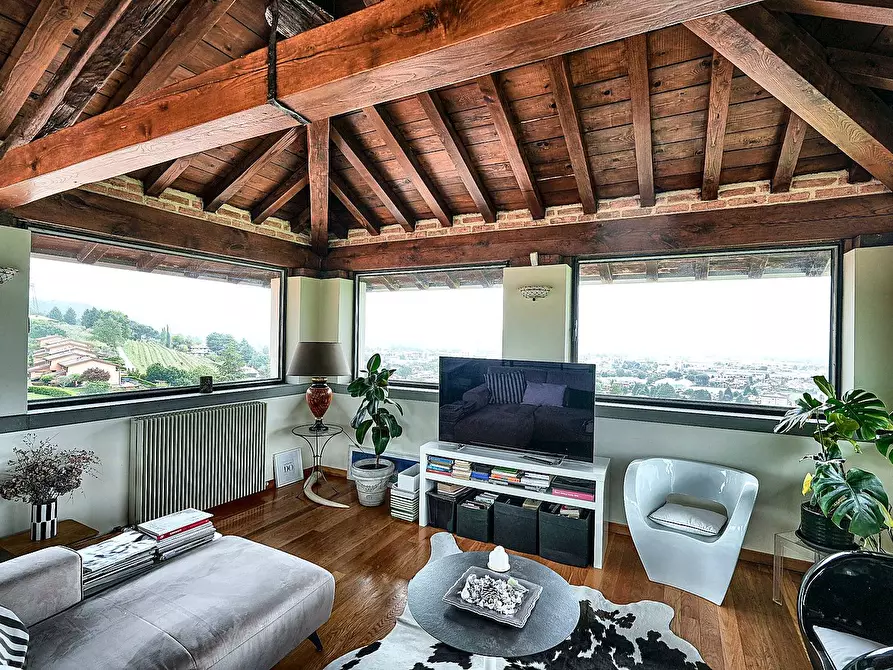 Immagine 49 di Castello in vendita  in Via Castello 13 a Cenate Sotto