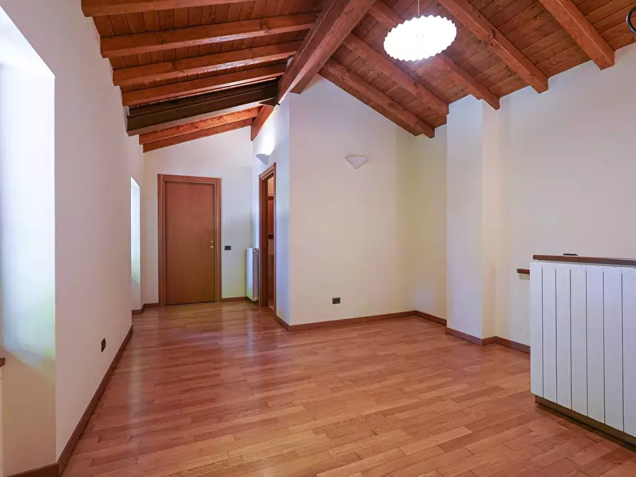 Immagine 5 di Casa indipendente in vendita  in Via Castello 44 a Ponteranica