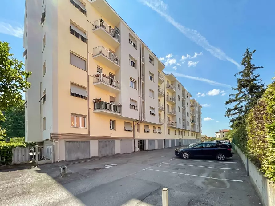 Immagine 27 di Appartamento in affitto  in Via Comin Ventura 3 a Bergamo