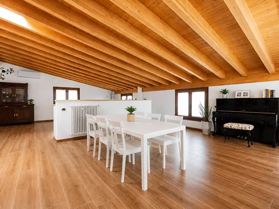 Immagine 43 di Villa in vendita  in VIA DIAZ 22 a Credaro