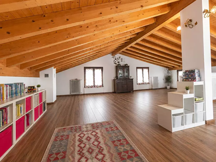 Immagine 47 di Villa in vendita  in VIA DIAZ 22 a Credaro