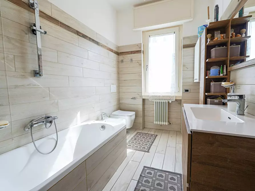 Immagine 37 di Villa in vendita  in VIA DIAZ 22 a Credaro