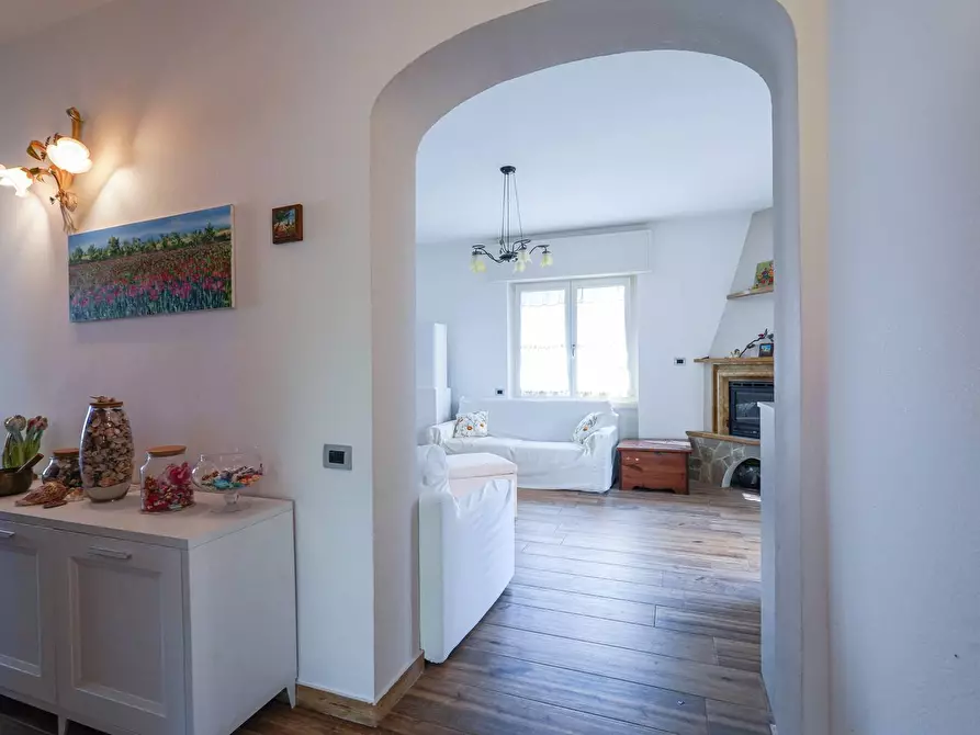Immagine 24 di Villa in vendita  in VIA DIAZ 22 a Credaro