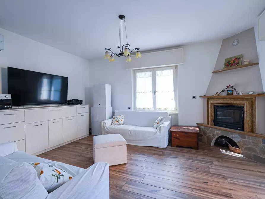 Immagine 16 di Villa in vendita  in VIA DIAZ 22 a Credaro