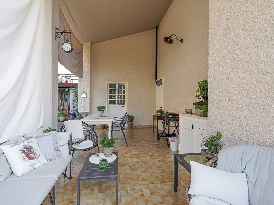 Immagine 10 di Villetta a schiera in vendita  in LEOPARDI 20 a Sant'omobono Terme