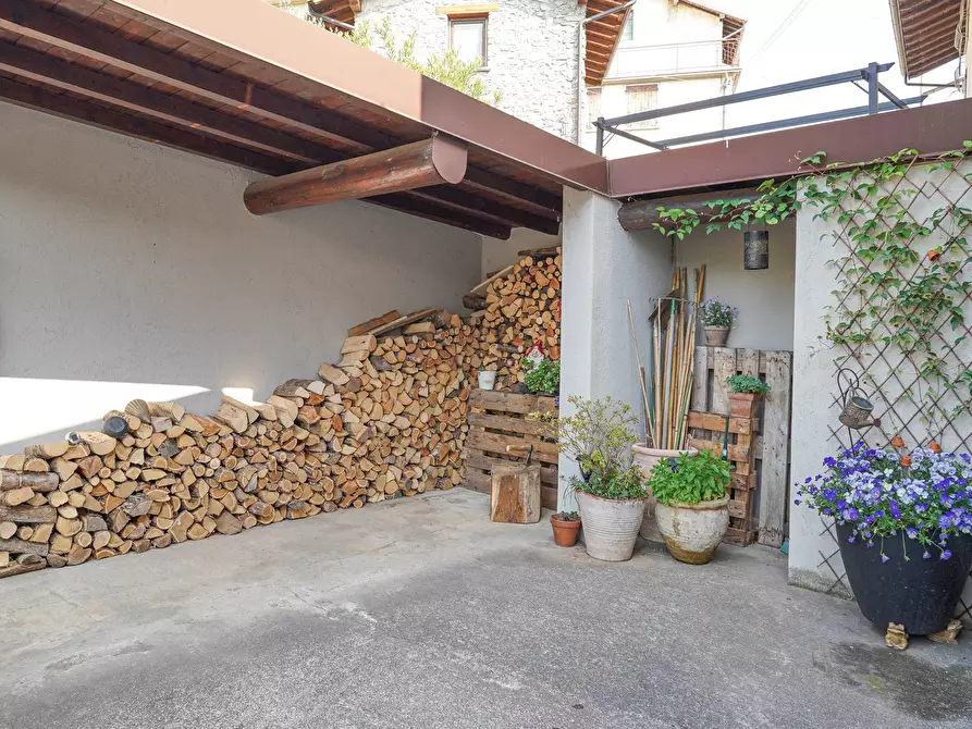 Immagine 13 di Villetta a schiera in vendita  in LEOPARDI 20 a Sant'omobono Terme