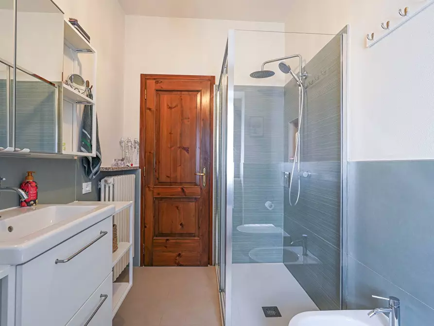 Immagine 45 di Villetta a schiera in vendita  in LEOPARDI 20 a Sant'omobono Terme