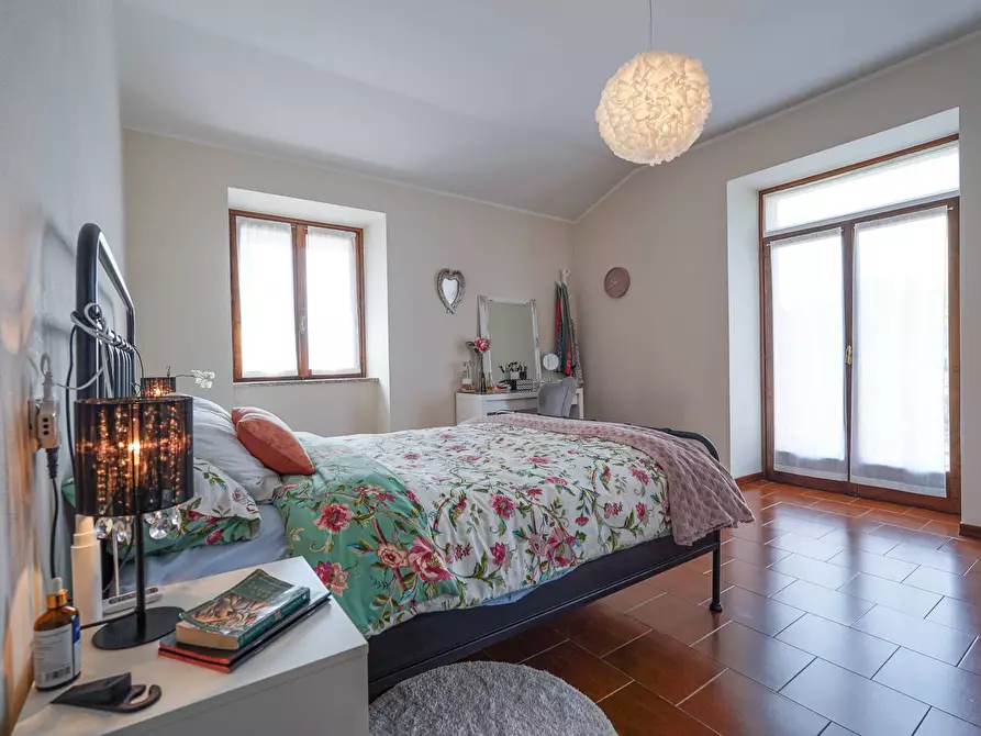 Immagine 49 di Villetta a schiera in vendita  in LEOPARDI 20 a Sant'omobono Terme