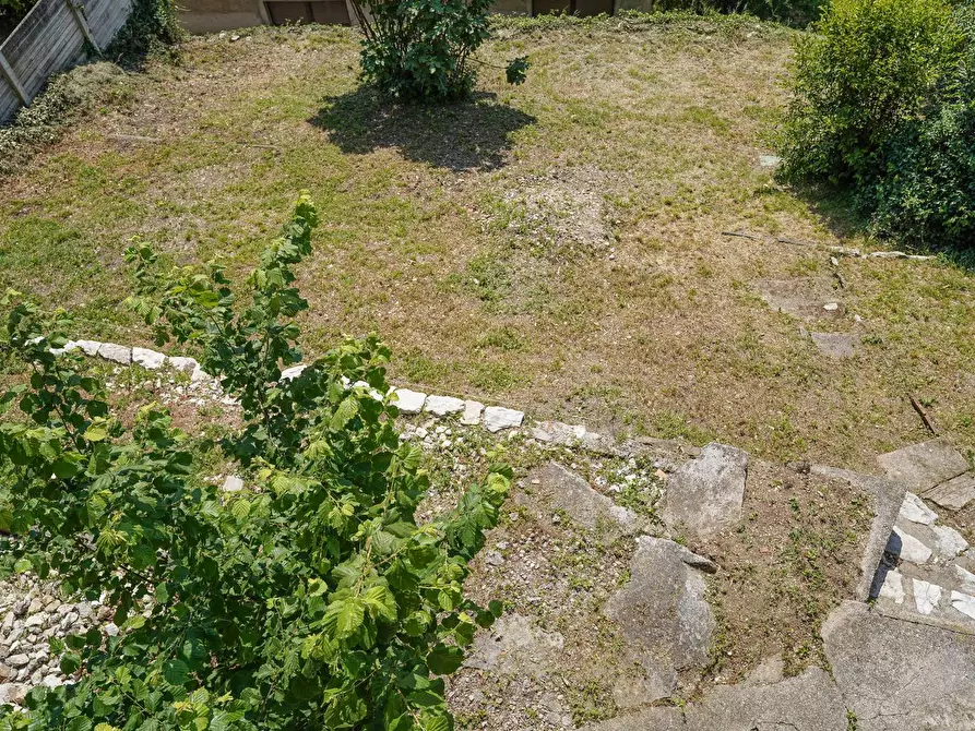 Immagine 37 di Rustico / casale in vendita  in BALDI 14 a Adrara San Martino