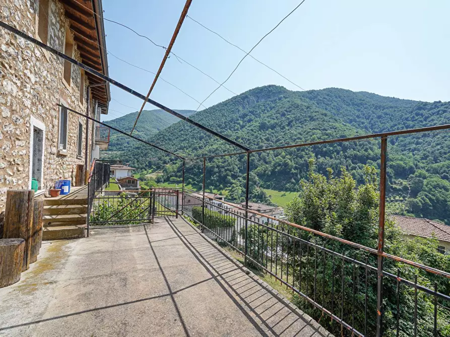 Immagine 39 di Rustico / casale in vendita  in BALDI 14 a Adrara San Martino