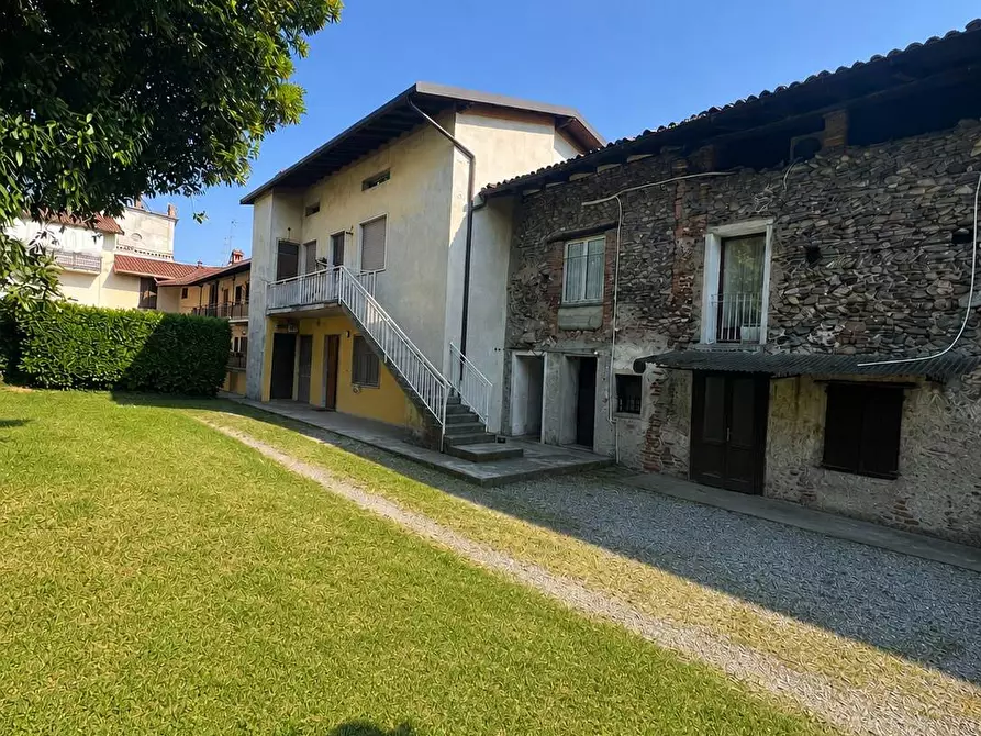 Immagine 1 di Rustico / casale in vendita  in F.LLI CERVI 2 a Scanzorosciate