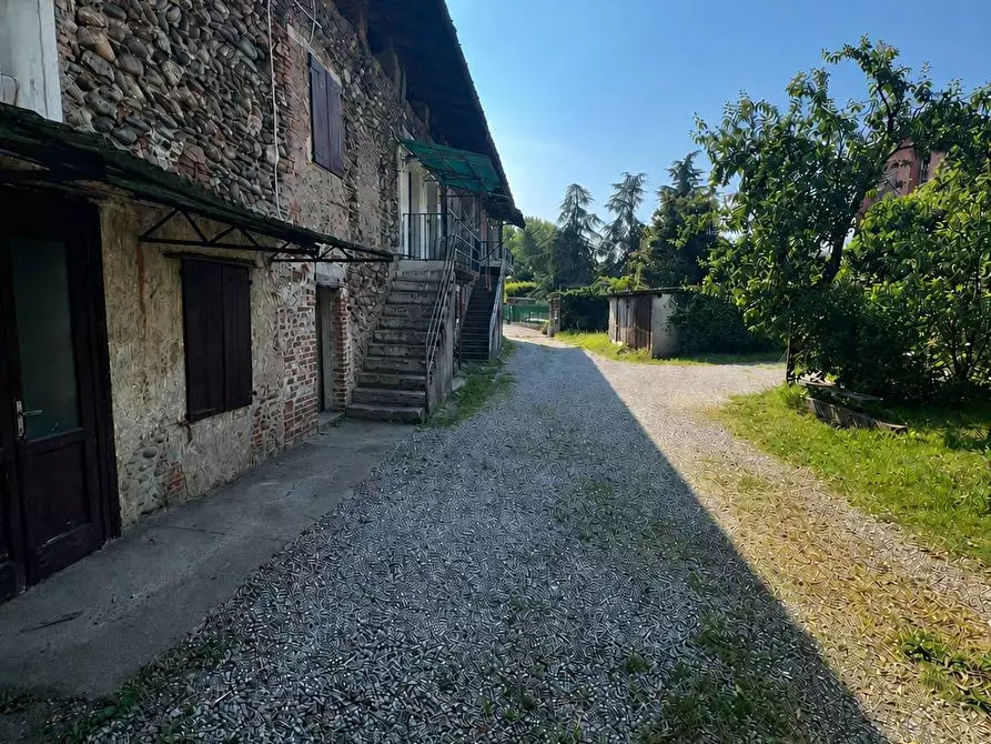 Immagine 4 di Rustico / casale in vendita  in F.LLI CERVI 2 a Scanzorosciate