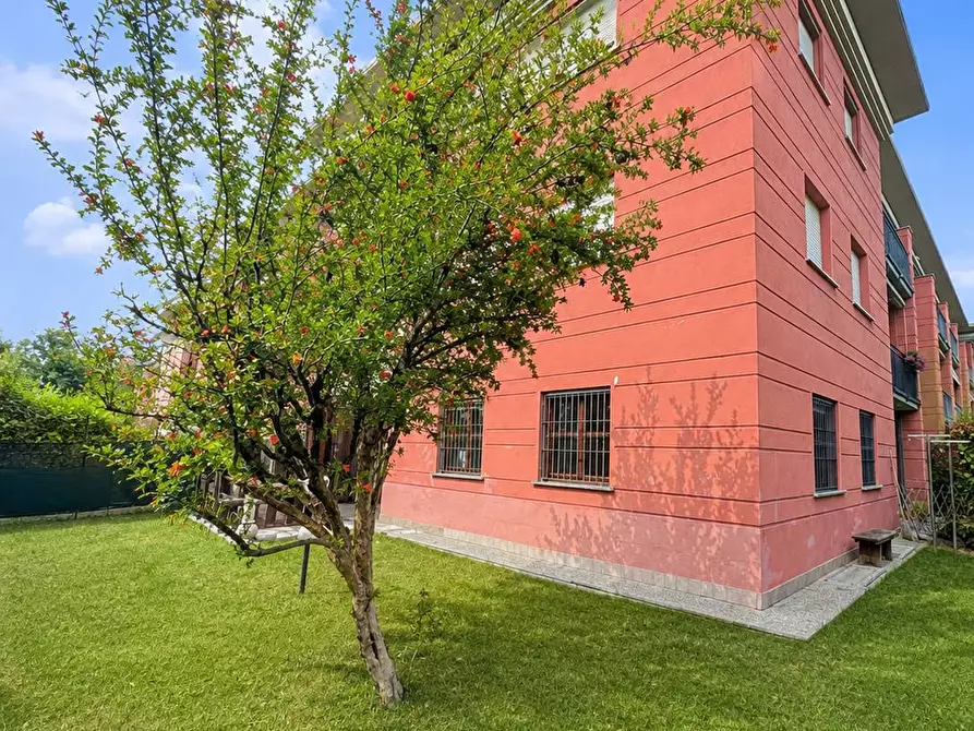 Immagine 7 di Appartamento in vendita  in Via Cavalcanti 12 a Almenno San Bartolomeo
