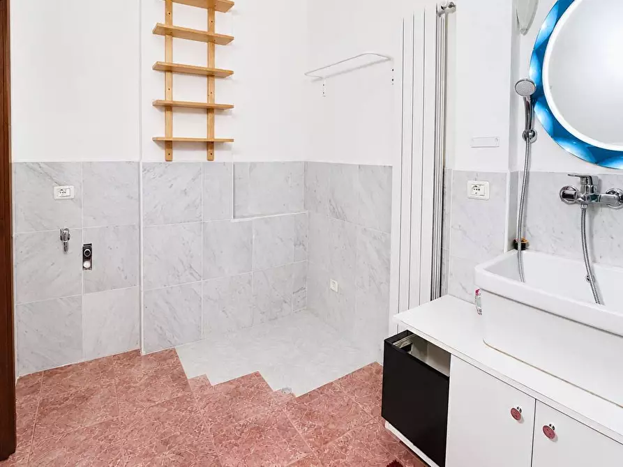 Immagine 19 di Appartamento in vendita  in Via Cavalcanti 12 a Almenno San Bartolomeo
