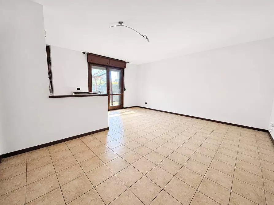 Immagine 12 di Appartamento in vendita  in Via Cavalcanti 12 a Almenno San Bartolomeo