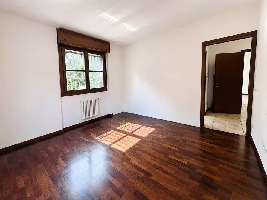 Immagine 11 di Appartamento in vendita  in Via Cavalcanti 12 a Almenno San Bartolomeo