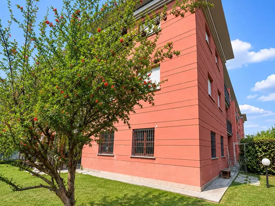 Immagine 39 di Appartamento in vendita  in Via Cavalcanti 12 a Almenno San Bartolomeo