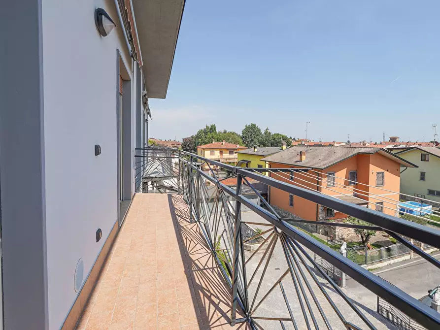 Immagine 37 di Appartamento in vendita  in PAPA GIOVANNI XXIII 13 a Castel Rozzone