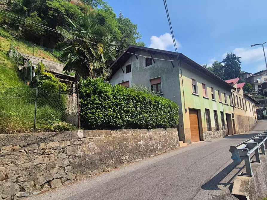 Immagine 6 di Casa indipendente in vendita  in Via Opifici 24 a Gandino