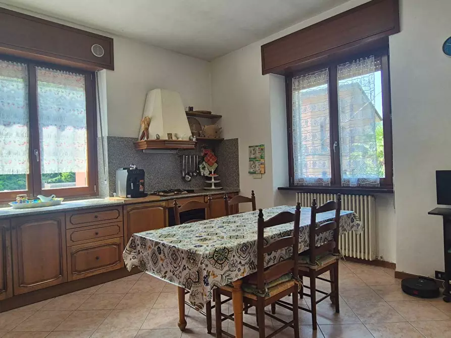 Immagine 12 di Casa indipendente in vendita  in Via Opifici 24 a Gandino