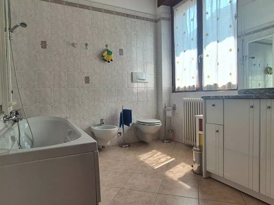 Immagine 21 di Casa indipendente in vendita  in Via Opifici 24 a Gandino