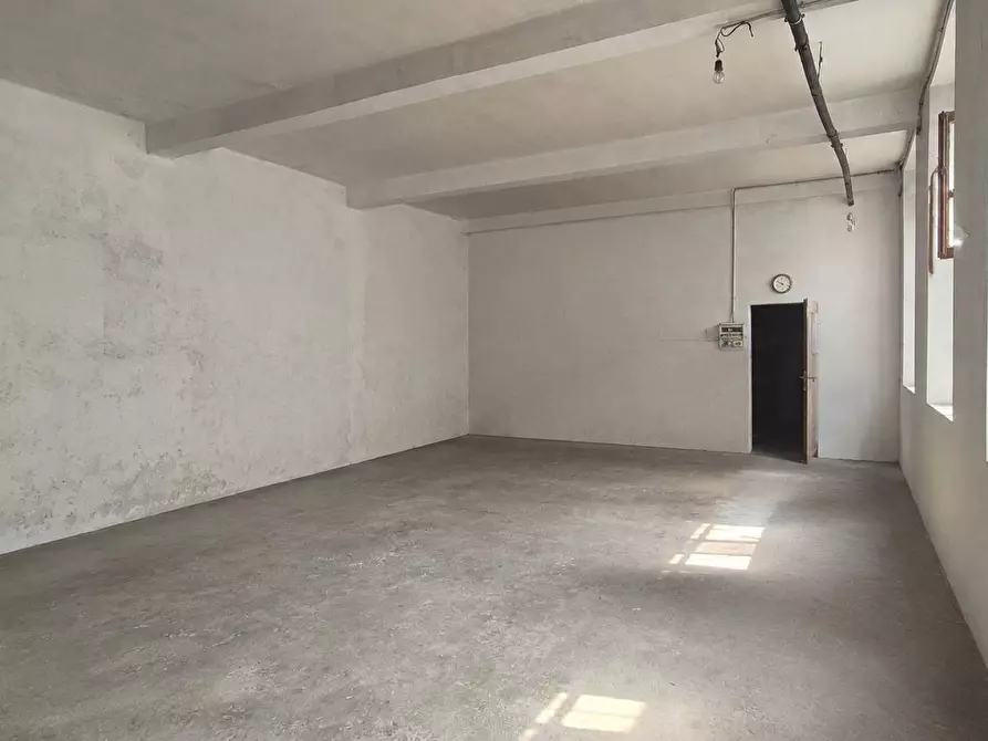 Immagine 26 di Casa indipendente in vendita  in Via Opifici 24 a Gandino