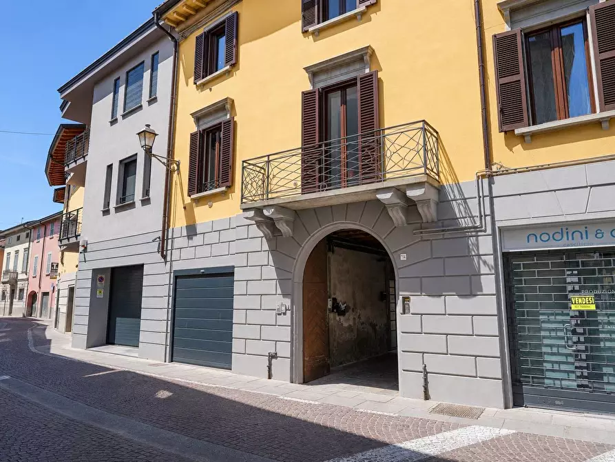 Immagine 1 di Appartamento in vendita  in via vicinato 14 a Caravaggio