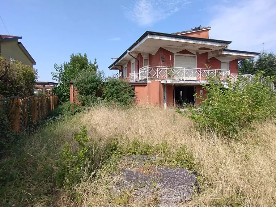 Immagine 7 di Villa in vendita  in VIA KOLBE 10 a Arcene