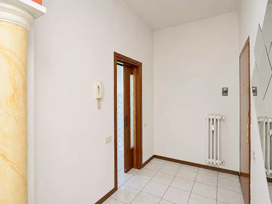 Immagine 5 di Appartamento in vendita  in Via Gramsci 22 a Capriate San Gervasio