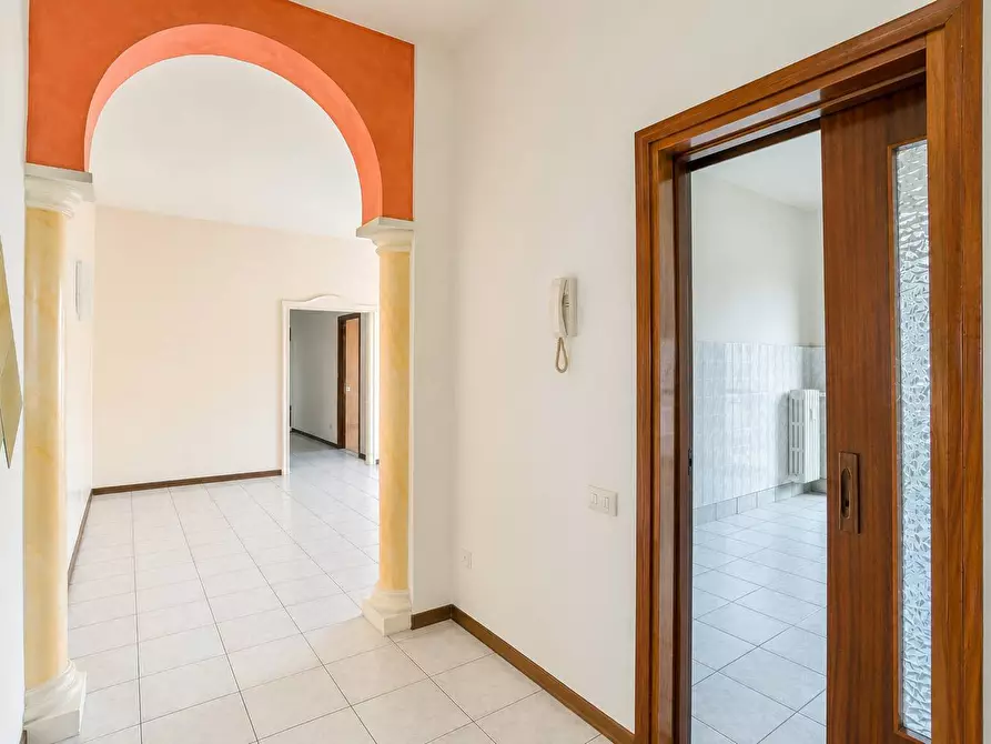 Immagine 6 di Appartamento in vendita  in Via Gramsci 22 a Capriate San Gervasio