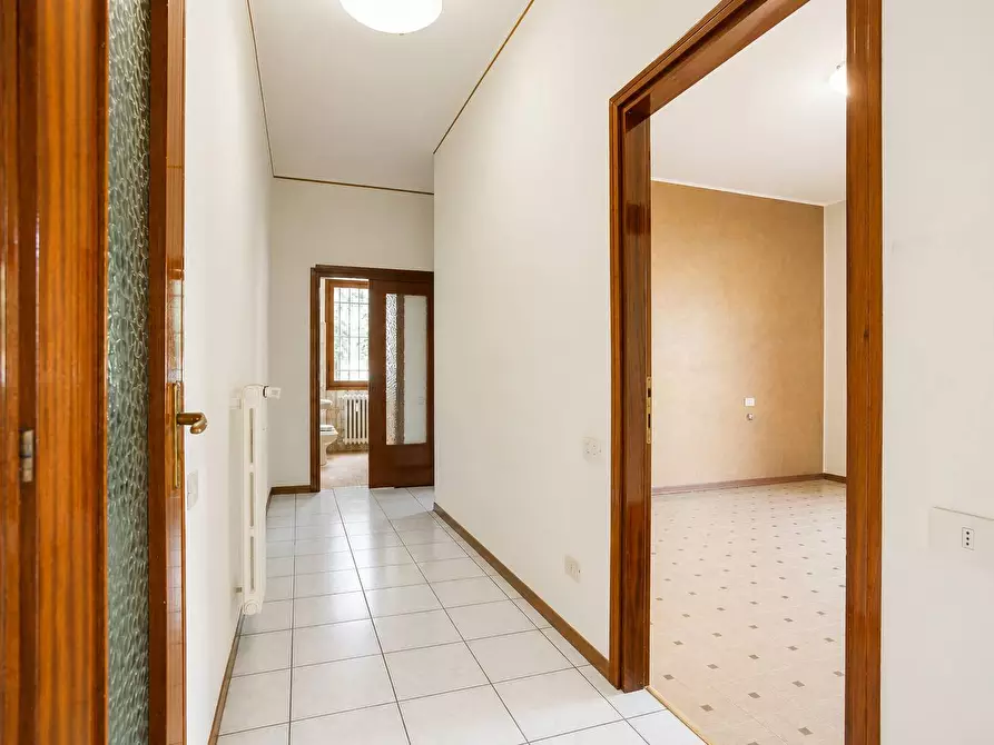Immagine 11 di Appartamento in vendita  in Via Gramsci 22 a Capriate San Gervasio