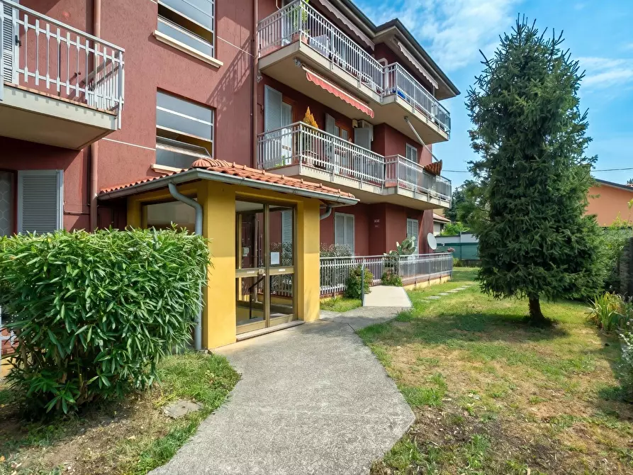 Immagine 1 di Appartamento in vendita  in Via Gramsci 22 a Capriate San Gervasio